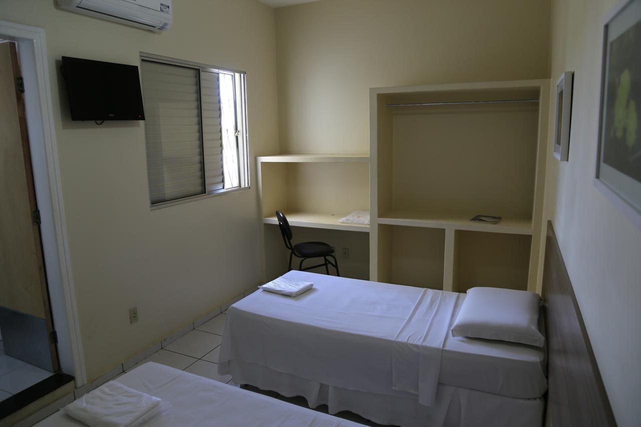 Hotel Melo Montes Claros Esterno foto